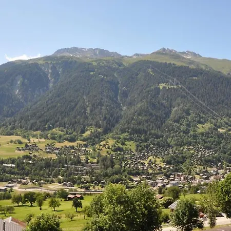 Chalet-schuemli Maisonette * Ernen