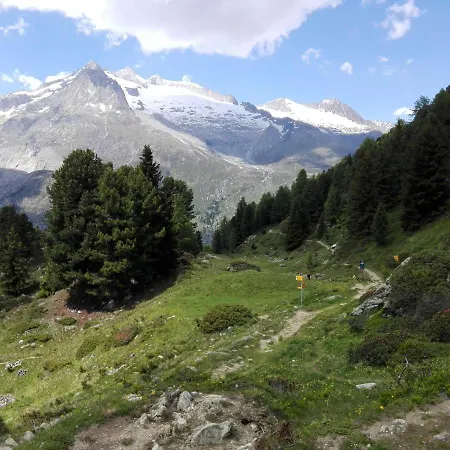 Chalet-schuemli Maisonette * Ernen