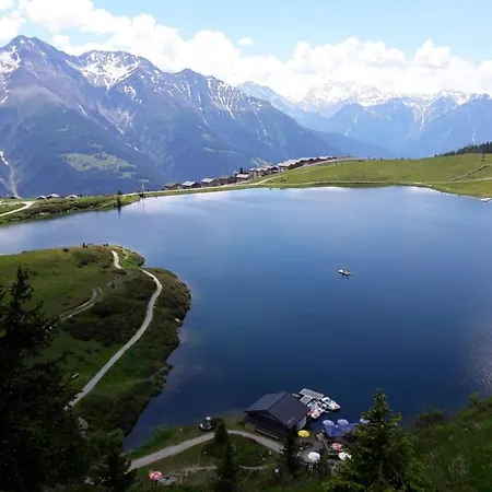 Chalet-schuemli Maisonette * Ernen