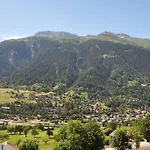 Chalet-schümli Maisonette * Ernen