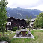 Chalet-schümli Maisonette Apartment