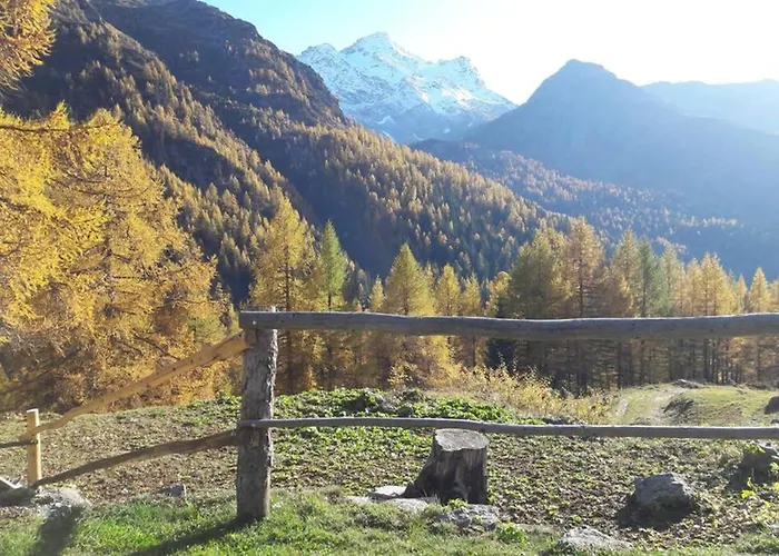 Chalet-schümli Maisonette * Ernen